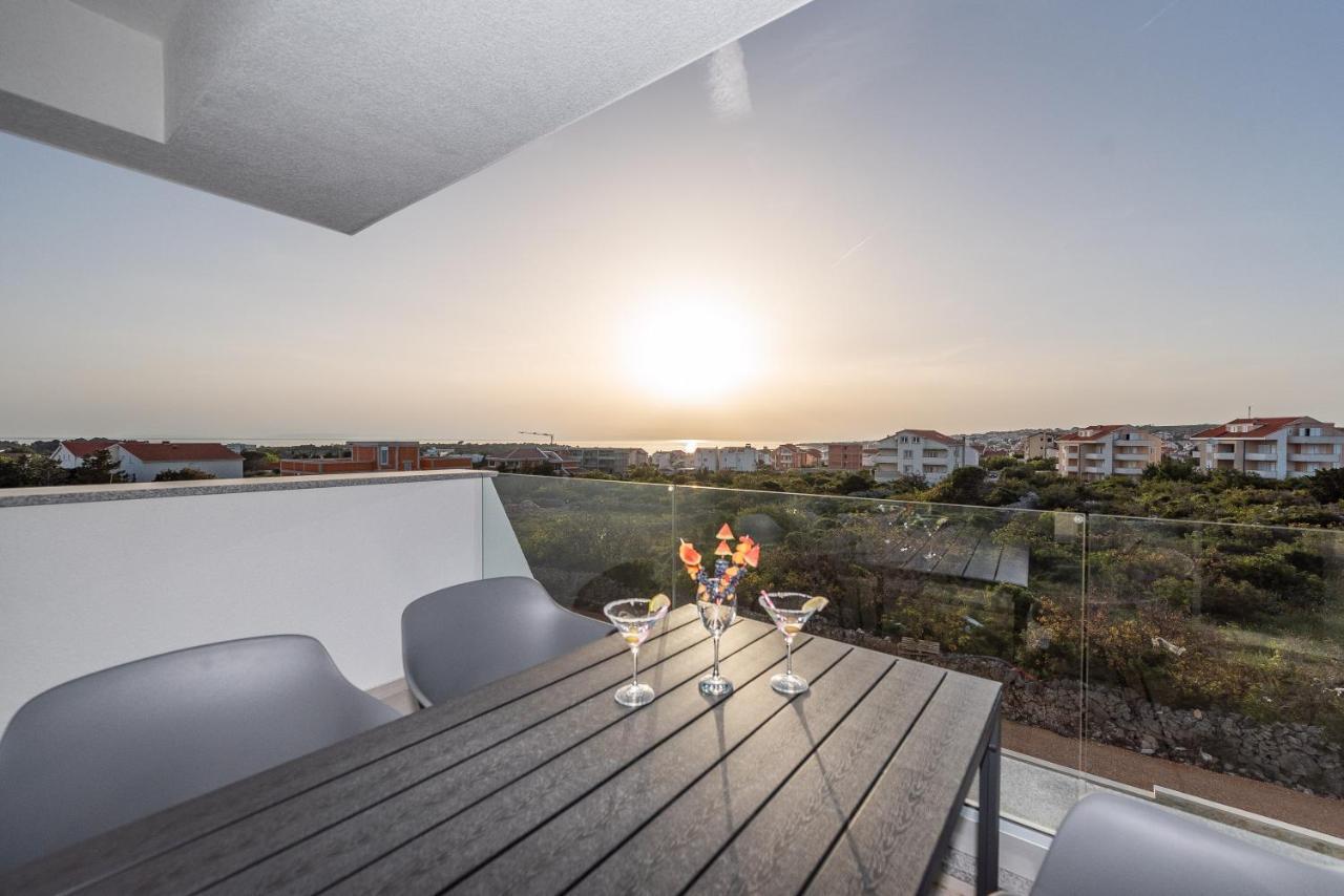 Apartments & Rooms Pool Villas Maris نوفاليا المظهر الخارجي الصورة